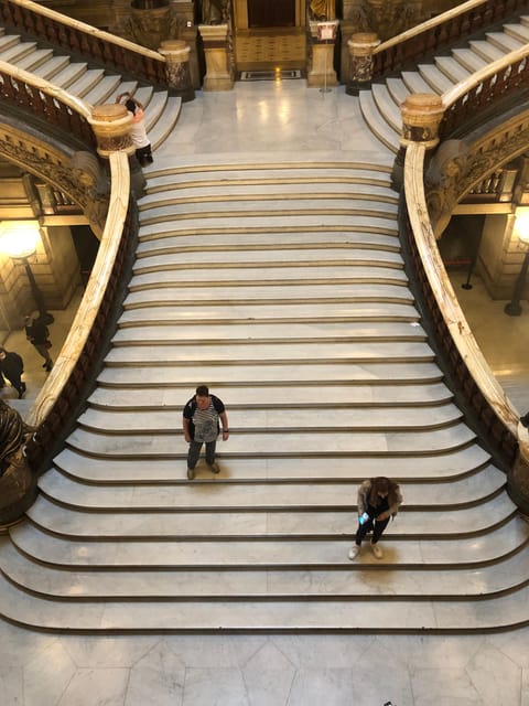 Family-friendly treasure hunt at Opera Garnier - What the guide adds, and where the format can falter
