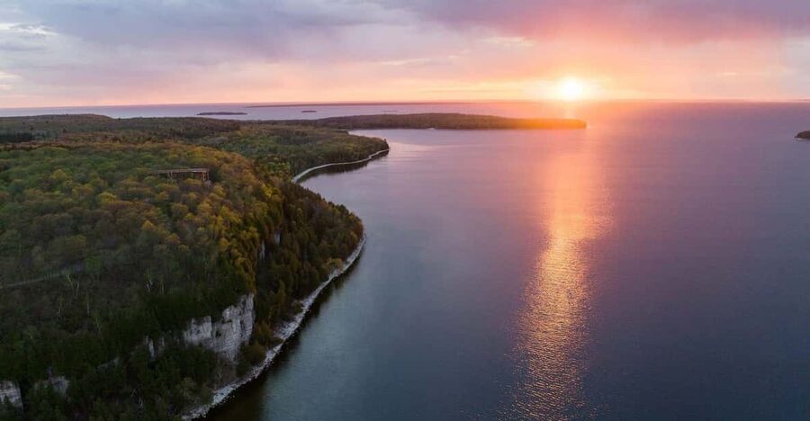 Fish Creek, WI: Sunset Live Music Cruise - Packing a picnic for the water