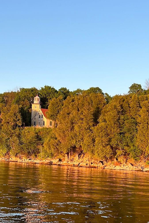 Fish Creek, WI: Sunset Live Music Cruise - Leaving Fish Creek and settling into the boat