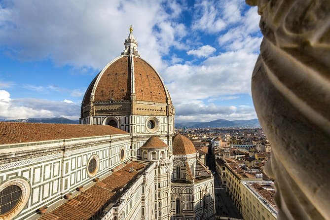 Florence Opera Duomo Complex: a full guided experience! - Piazza del Duomo: getting your bearings at 11:00