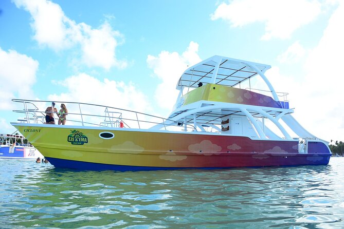 From Punta Cana: Party Boat + Snorkeling Live Music Drink Open B - What the four-hour boat trip is really like