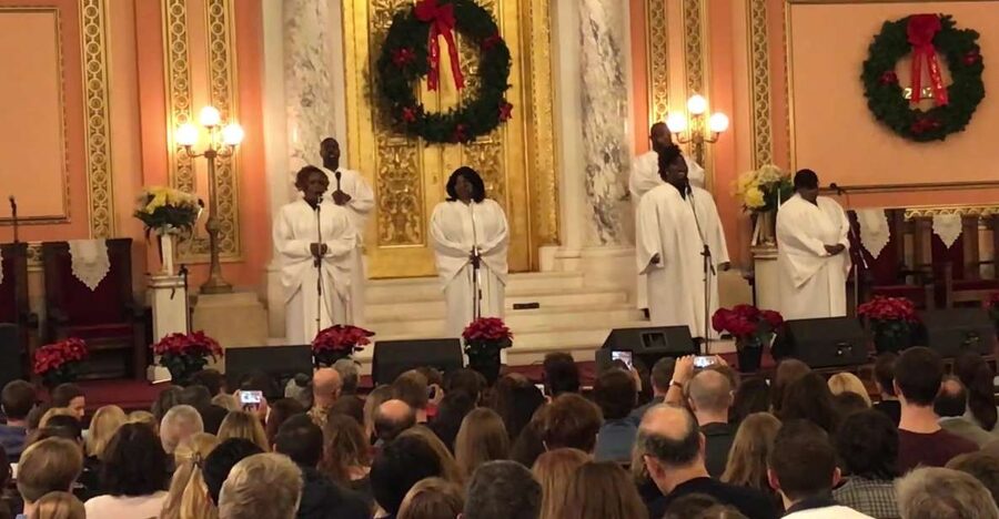 Harlem Gospel Holiday Celebration Concert - Arriving at Mt. Olivet Baptist Church on Lenox Avenue
