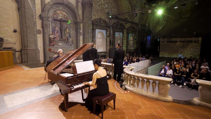 Heart of Florence: Dinner and Three Tenors Concert Ticket - Seating, sound, and the value of VIP