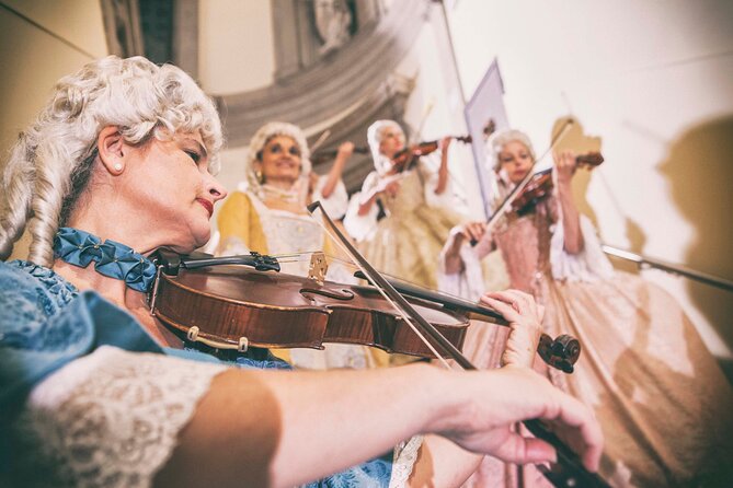 I Musici Veneziani Concert: Vivaldi Four Seasons - Costumes, opera, and the Venetian mood