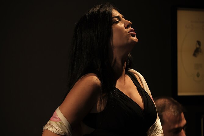 Ideal Clube de Fado - The Portuguese guitar is worth the ticket alone