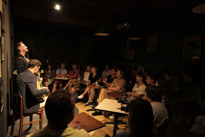 Ideal Clube de Fado - Finding the door and choosing a seat