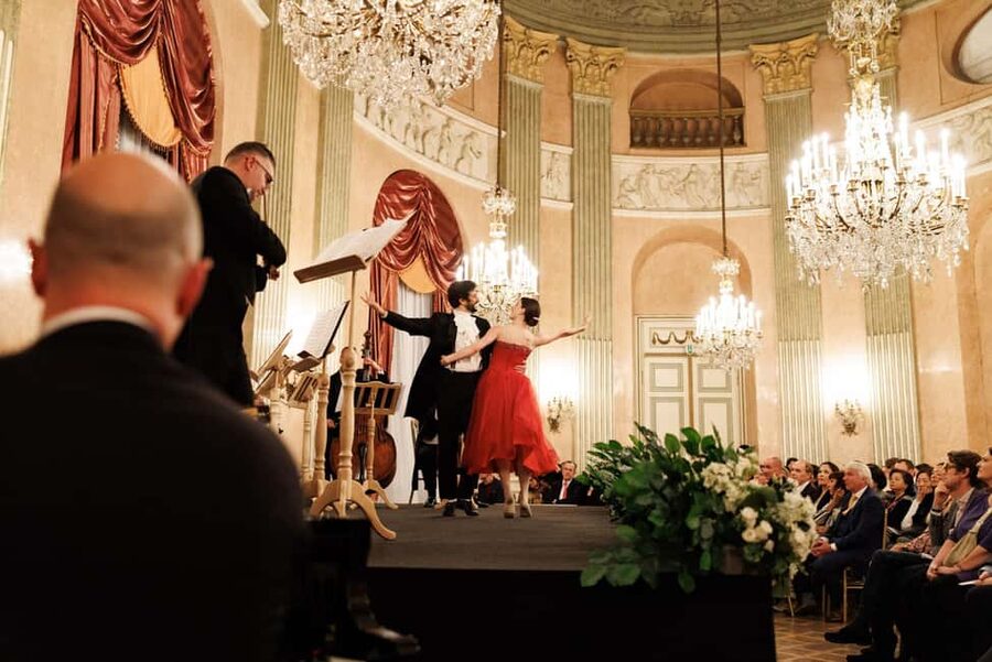 Imperial Gala Concert at Palais Auersperg - The four-course Viennese dinner