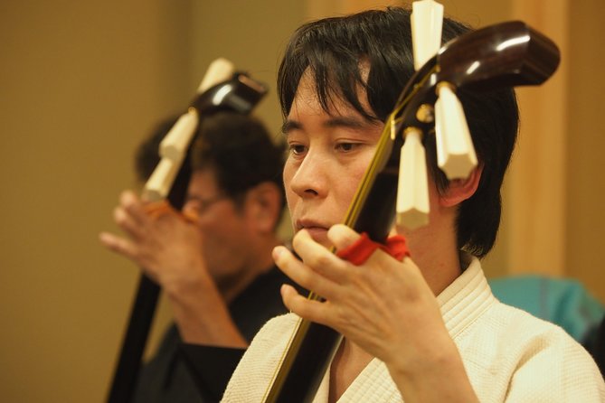 Japanaese tradtional Tsugaru Shamisen music lesson in Tokyo - Is $77.26 a Fair Price?