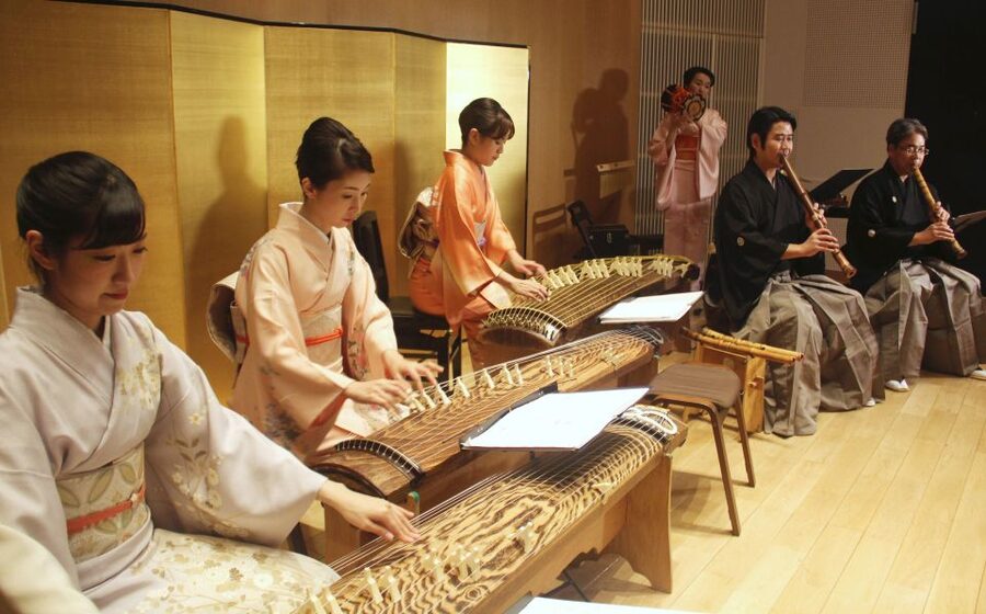 Japanese Traditional Music Show in Tokyo - Photos, videos, and meeting the performers