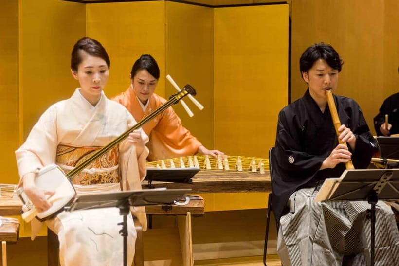 Japanese Traditional Music Show in Tokyo - Sitting close to the musicians at Hall 60