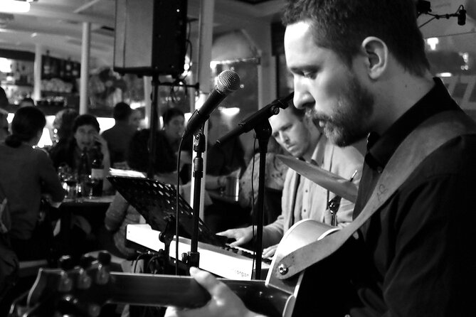 Jazz Boat: Popular LIVE JAZZ dinner cruise - Key things to know before booking