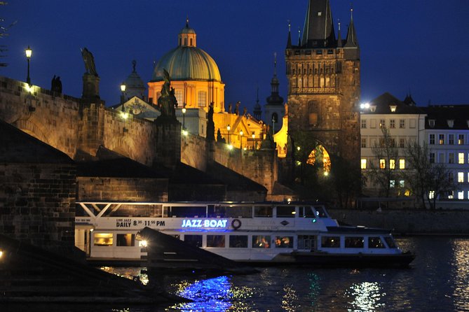 Jazz Boat: Popular LIVE JAZZ dinner cruise - Three jazz sets in a close room