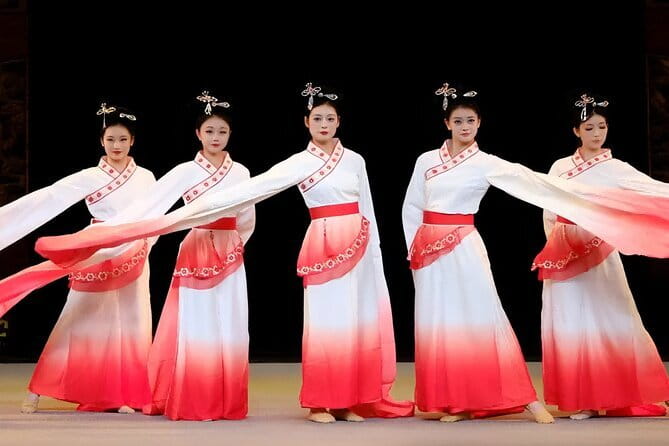 Jinjiang Theater:Eight-Face Changing-Legendary Sichuan Opera - The story of Little Sanqing and Little Huanhua