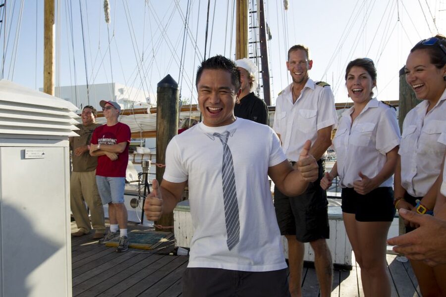 Key West: Sunset Dinner Cruise with Open Bar & Live Music - Music, dancing, and the upper deck