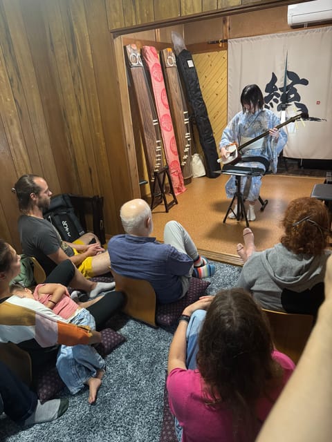 Kyoto: Japanese Koto & Shamisen Concert and Koto Class - Entering an Old Japanese Home for Live Music