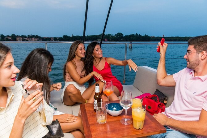 La Serenissima: Lagoon Cruise on Catamaran with Classical Music - What the catamaran feels like on board