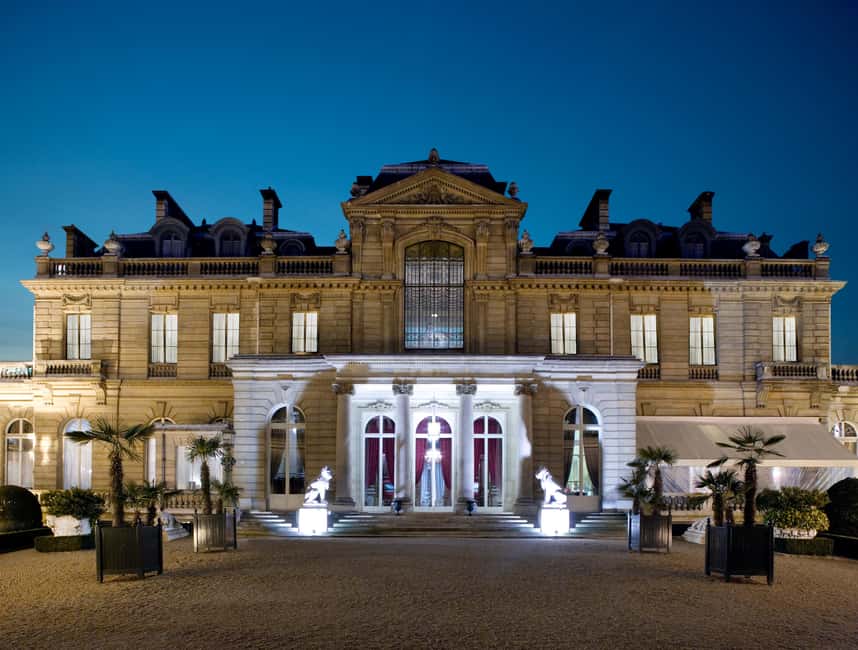 La Traviata au Musée Jacquemart-André -Opera a Palazzo Paris - Arriving at Musée Jacquemart-André at 8 pm
