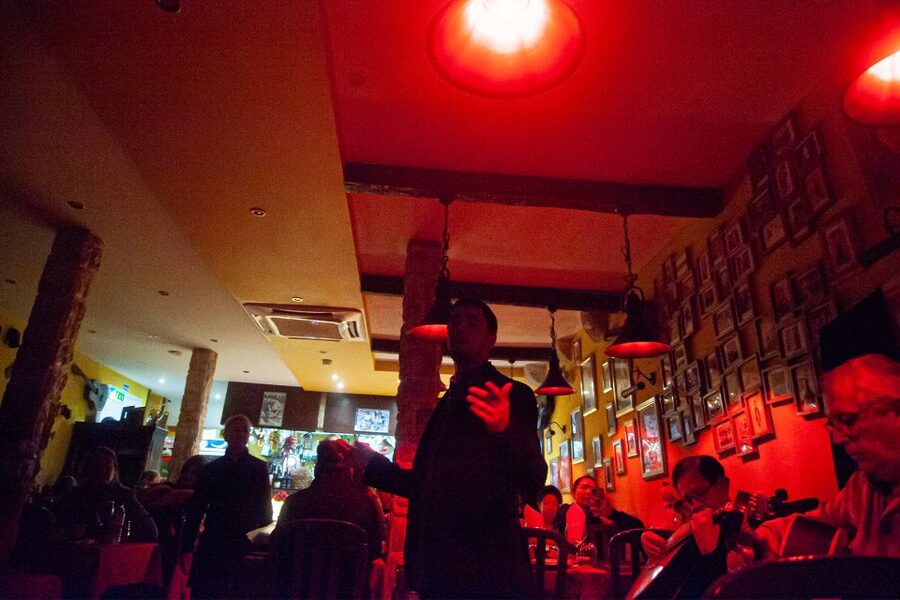 Lisbon: Alfama Tour and Live Fado with Traditional Dinner - Key points to know before booking