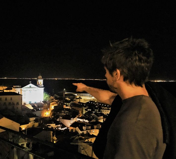 Lisbon: Alfama Tour and Live Fado with Traditional Dinner - Starting at Rossio and walking into old Lisbon