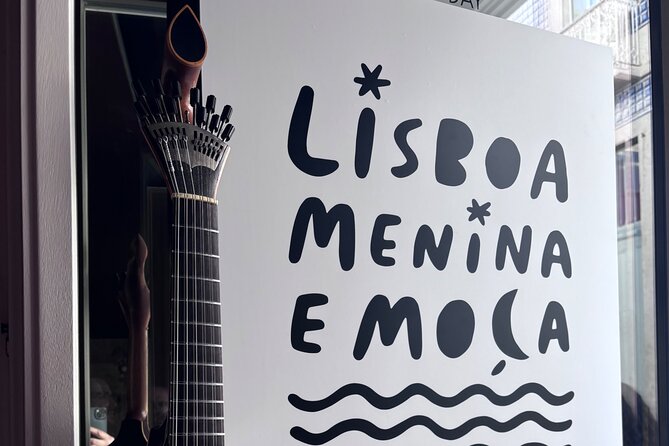 Lisbon: Authentic Live Fado Show in Alfama With Port Wine - A one-hour introduction to Portugal’s most famous music