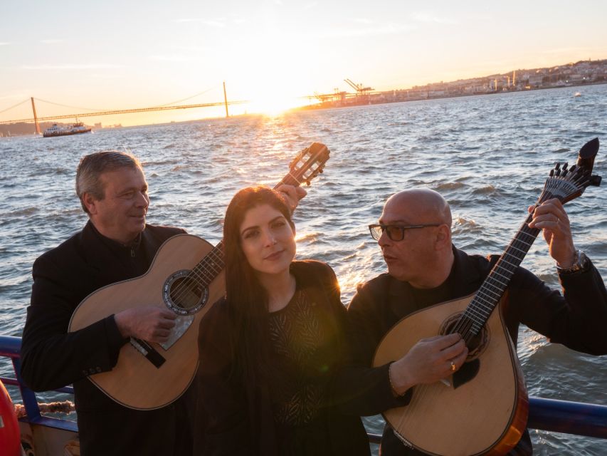 Lisbon: Boat Cruise with Live Fado Performance and a Drink - Finding the white pier at Cais do Sodré