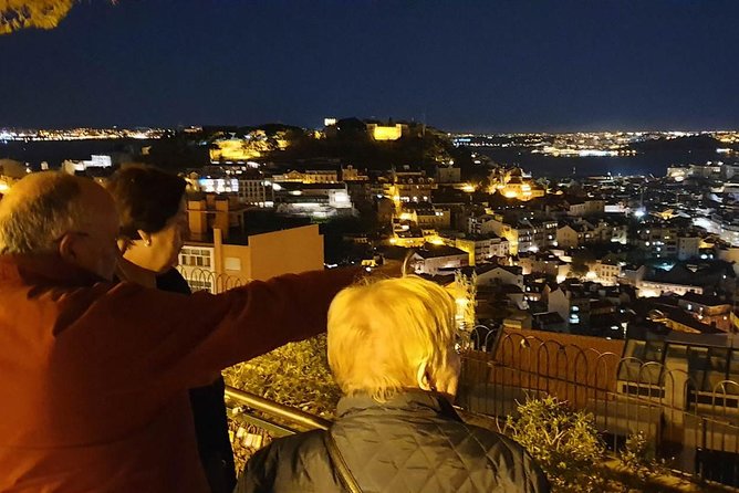 Lisbon By Night with Dinner and Fado Show Included - A five-hour introduction to Lisbon after dark