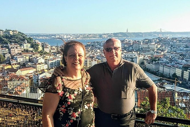 Lisbon By Night with Dinner and Fado Show Included - Who will enjoy this Lisbon night most