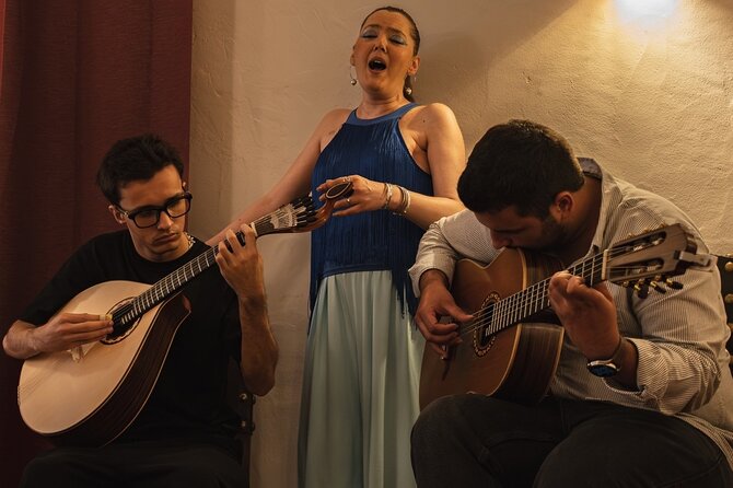 Lisbon: Dinner with Rising Stars of Fado at Canto do Poeta - Key Points Before You Book