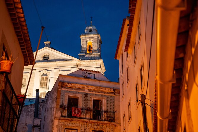 Lisbon Fado Dinner Show and Panoramic Night Tour - Why this evening works well in Lisbon