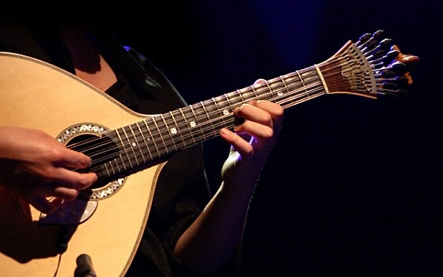 Lisbon: Fado Show and Portuguese Dinner - Key points about this Lisbon evening