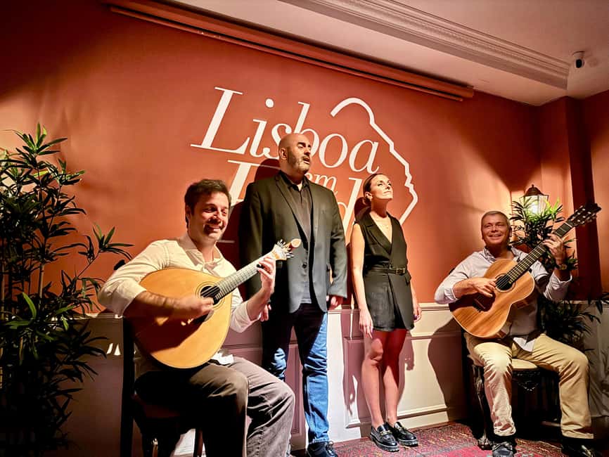 Lisbon: Live Fado Show with Port Wine at Lisboa em Fado - Why This Format Works for First-Time Fado Listeners