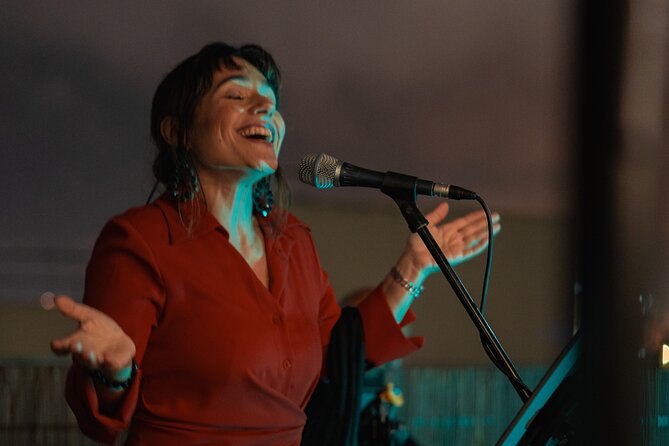 Lisbon: Rooftop Wine Tasting with Live Traditional Fado - Five things to know before booking