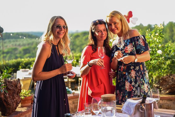 Live Opera Concert and Wine Tasting in Florence - Four wines, each with a different role