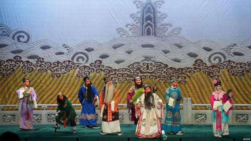 Liyuan Theater Beijing Opera Show Tickets - What Liyuan Theater gives you in one hour