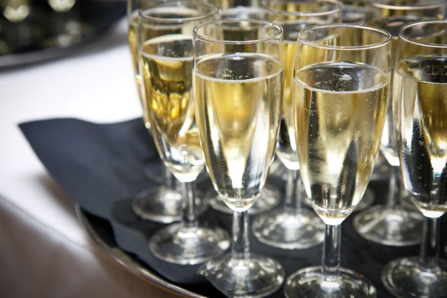 London: River Thames Dinner Cruise with Live Jazz - Is the $134 price worth it?