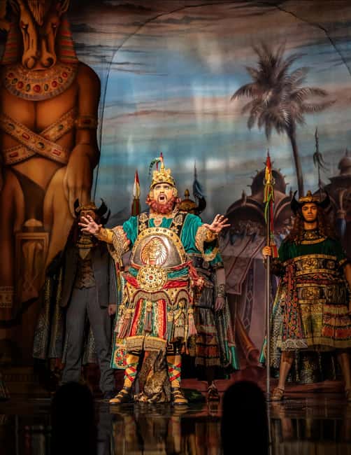 London's West End: Ticket to The Phantom of the Opera - The music that carries the story