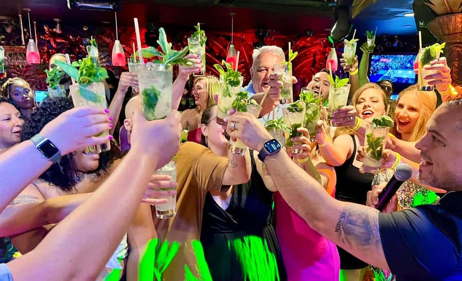 Mango's Miami: Salsa Lessons, Mojitos, Bites & Live Music - Key points at a glance