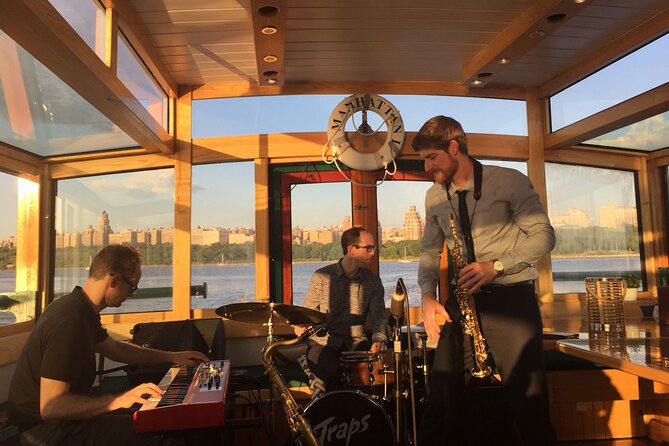 Manhattan Evening Jazz Cruise - One World Trade Center and Lower Manhattan