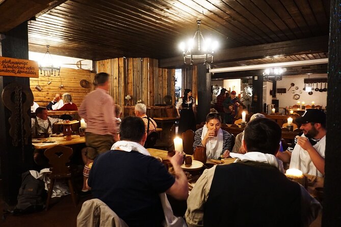 Medieval Knight’s Dinner Show with Live Music in Munich - What the Three-Hour Schedule Means