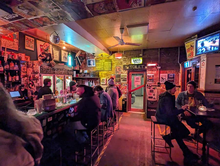 Melbourne Music Venue Pub Crawl with History + 2 Free Drinks - Price, pace, and practical limits