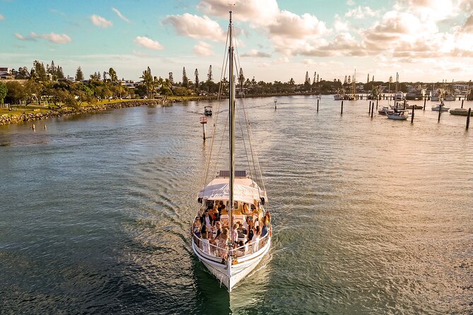 Mooloolaba Sunset Cruise with Live Music - Key points at a glance