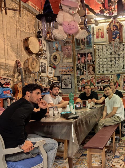 Naples: Authentic Family Home Lunch with Music Show & Spanish Quarters Tour - Timing, language, and practical points