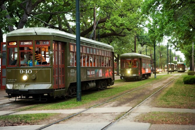 New Orleans City Tour and Steamboat Natchez Harbor Jazz Cruise - Two hours on the Mississippi River
