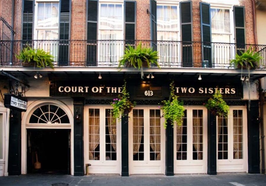 New Orleans: 'Court of Two Sisters' Jazz Brunch Buffet - After 11:30, the buffet becomes lunch
