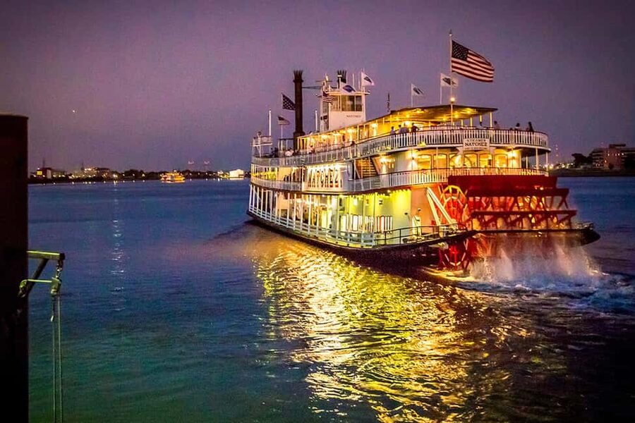 New Orleans: Evening Steamboat Jazz Cruise + Optional Dinner - A two-hour view of New Orleans from the Mississippi