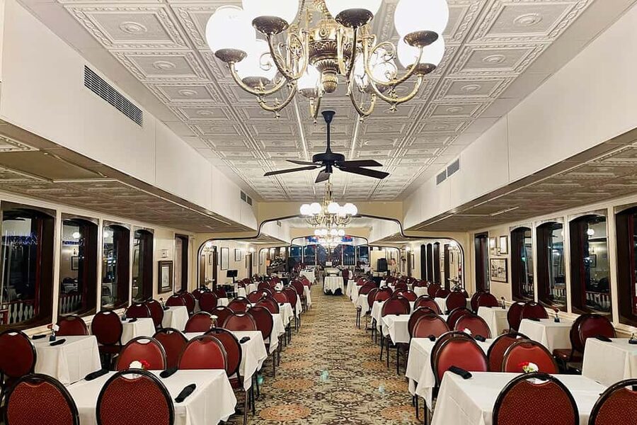 New Orleans: Evening Steamboat Jazz Cruise + Optional Dinner - Drinks, decks, and the best photo spots