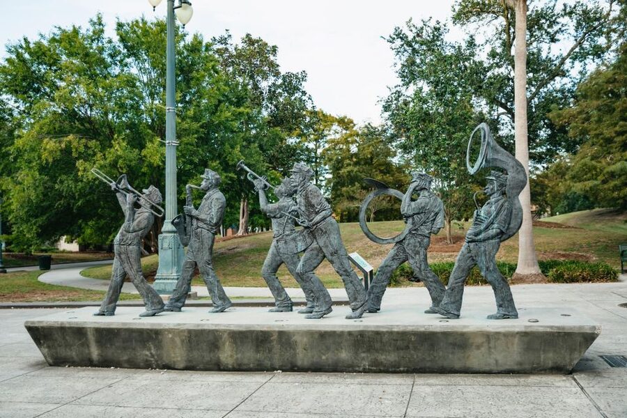 New Orleans: Jazz Roots Tour with Music, Culture & Drink - Starting under the Louis Armstrong Park archway