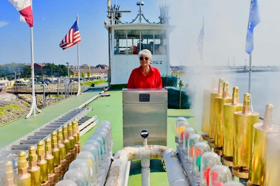 New Orleans: Sunday Steamboat Jazz Cruise + Optional Brunch - Boarding beside the French Quarter