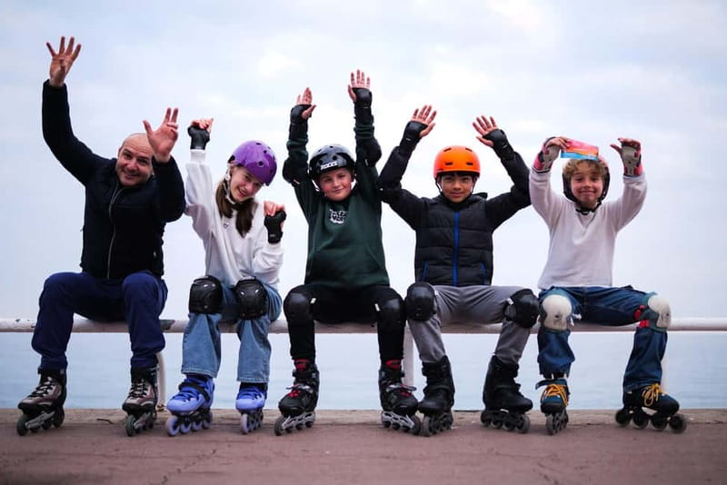 Nice: Sunset rollerblading tour, local socca, and live music! - Key points at a glance