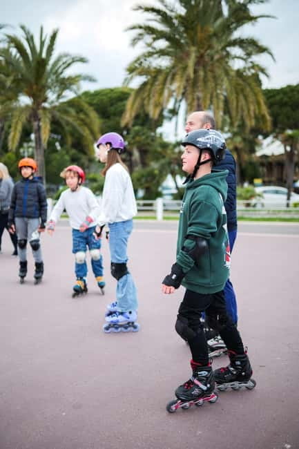 Nice: Sunset rollerblading tour, local socca, and live music! - Quai des États-Unis, Cours Saleya, and the sunset stop